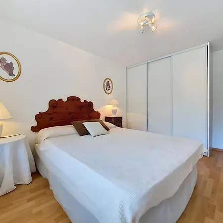 Apartment Cransalpin Apt- 25 - Secteur 1 By Interhome